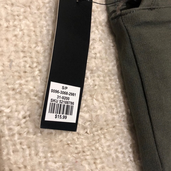 Green bra top - Picture 4 of 4